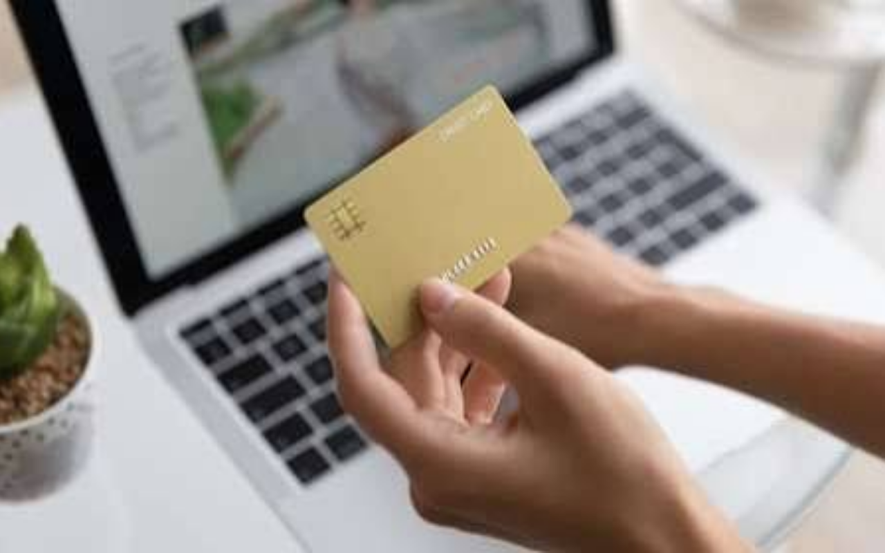 Como Cadastrar Cartão Virtual Para Comprar na Internet Com Segurança